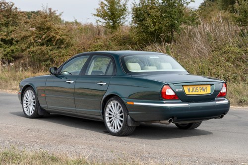 2005 Jaguar XJ8 (X308) For Sale (picture 23 of 142)