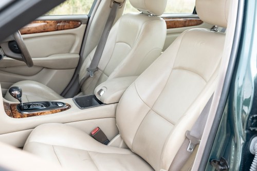 2005 Jaguar XJ8 (X308) For Sale (picture 52 of 142)