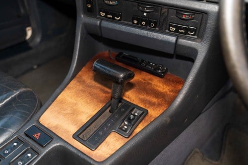 1988 BMW E32 735i SE Automatic Te koop (foto 21 van 69)