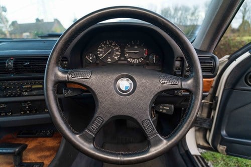 1988 BMW E32 735i SE Automatic Te koop (foto 13 van 69)