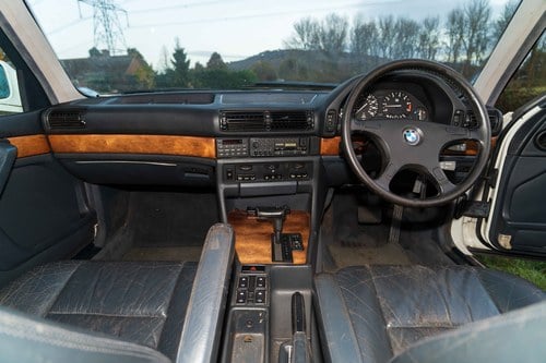 1988 BMW E32 735i SE Automatic Te koop (foto 16 van 69)