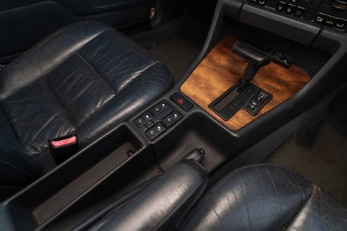 1988 BMW E32 735i SE Automatic Te koop (foto 22 van 69)