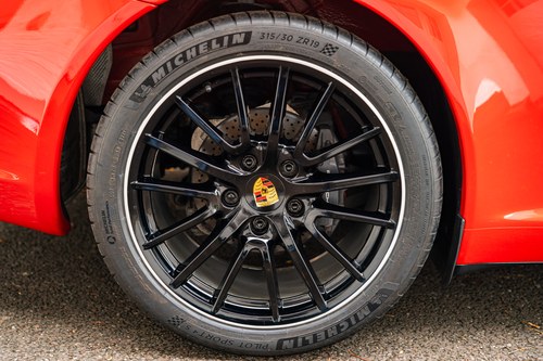 2007 Porsche 997.1 911 Carrera 2 Manual For Sale (picture 23 of 118)