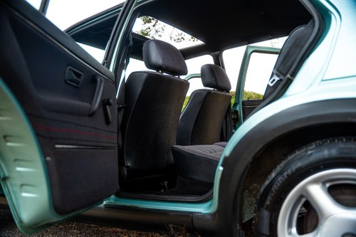 1990 Volkswagen Golf Mk2 GTI 1.8L 8V In vendita (immagine 12 di 143)