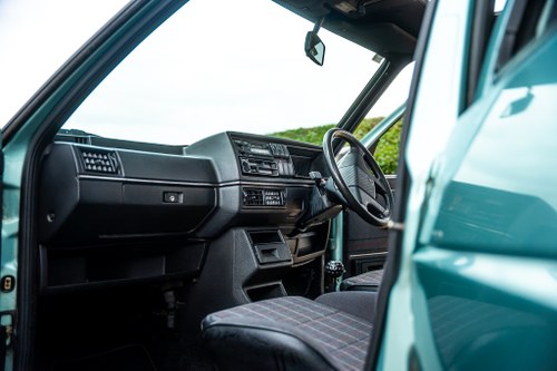 1990 Volkswagen Golf Mk2 GTI 1.8L 8V In vendita (immagine 16 di 143)