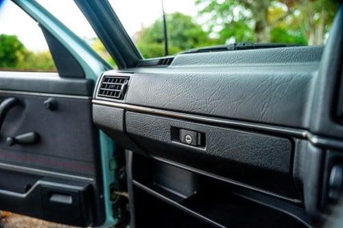 1990 Volkswagen Golf Mk2 GTI 1.8L 8V In vendita (immagine 47 di 143)