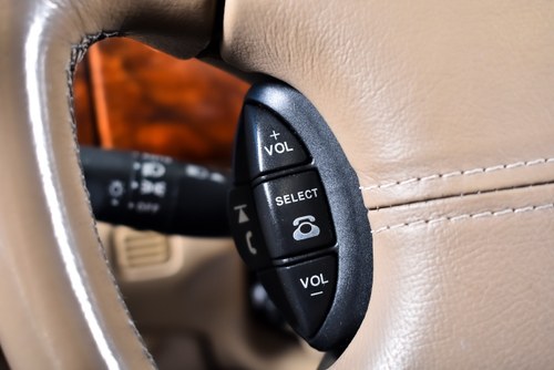 2002 Jaguar XK8 Convertible 4,0L V8 à venda (imagem 56 de 107)