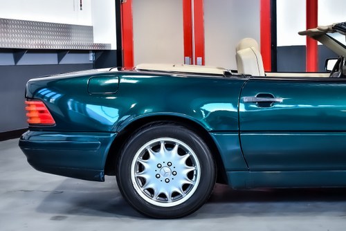 1997 Mercedes-Benz R129 SL500 Convertible 5,0L V8 En venta (imagen 69 de 124)