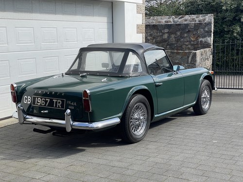 1966 Triumph TR4A IRS Te koop (foto 48 van 180)