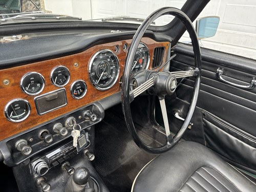 1966 Triumph TR4A IRS Te koop (foto 63 van 180)
