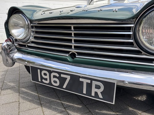 1966 Triumph TR4A IRS Te koop (foto 98 van 180)