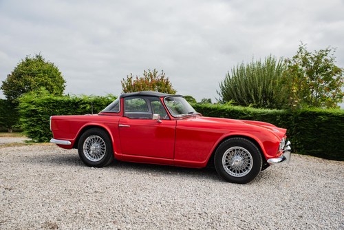1962 Triumph TR4 Surrey Top zum Verkauf (Bild 45 von 253)