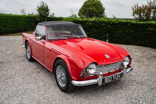 1962 Triumph TR4 Surrey Top zum Verkauf (Bild 31 von 253)