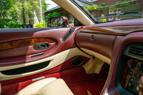 1995 Aston Martin DB7 3.2L For Sale (picture 12 of 73)