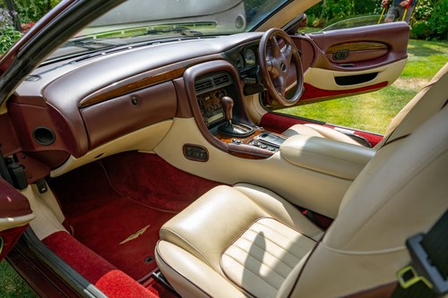 1995 Aston Martin DB7 3.2L For Sale (picture 10 of 73)