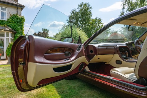 1995 Aston Martin DB7 3.2L For Sale (picture 20 of 73)