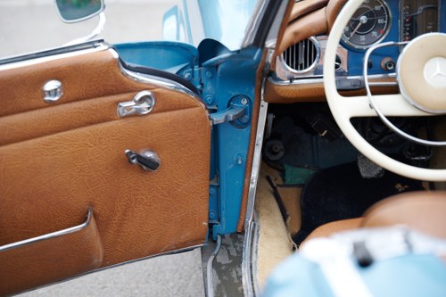 1967 Mercedes-Benz W113 ‘Pagoda’ 230SL Automatic LHD For Sale (picture 36 of 158)