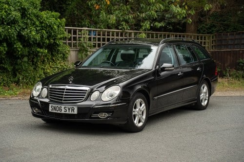 2008 Mercedes-Benz E280 Avantgarde Estate (W211) In vendita (immagine 3 di 132)