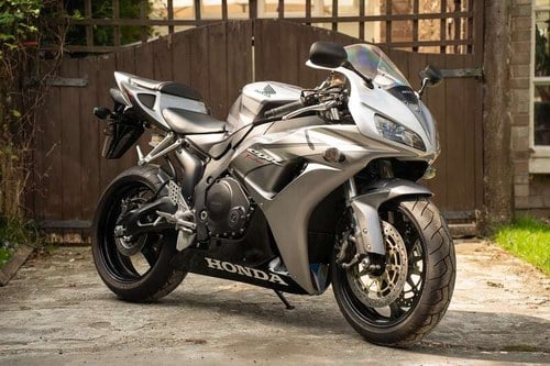 2006 HONDA CBR1000 Zu verkaufen durch Auktion