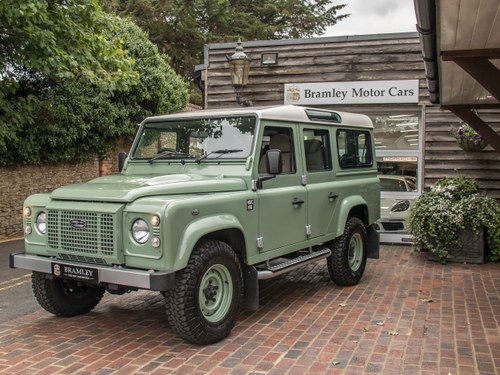 2016 Land Rover Defender 110 Heritage Edition - 1 of 400 pro Kaufen Bei