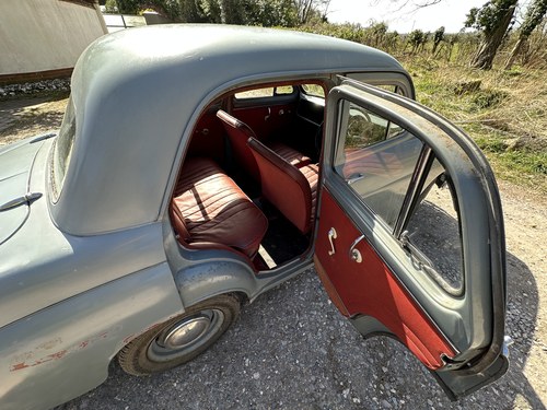 1955 Standard 10 Te koop (foto 19 van 72)