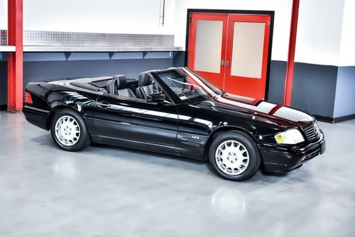 1997 Mercedes-Benz R129 SL600 Convertible 6,0L V12 In vendita (immagine 14 di 128)