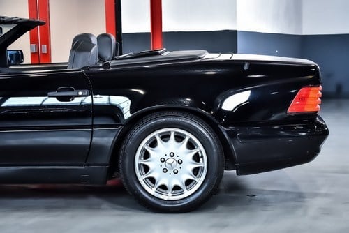 1997 Mercedes-Benz R129 SL600 Convertible 6,0L V12 In vendita (immagine 102 di 128)