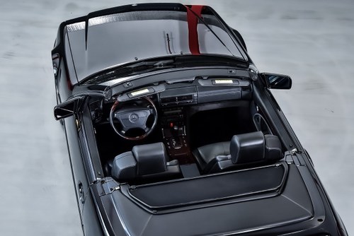 1997 Mercedes-Benz R129 SL600 Convertible 6,0L V12 In vendita (immagine 110 di 128)