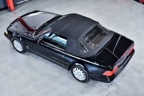 1997 Mercedes-Benz R129 SL600 Convertible 6,0L V12 In vendita (immagine 36 di 128)