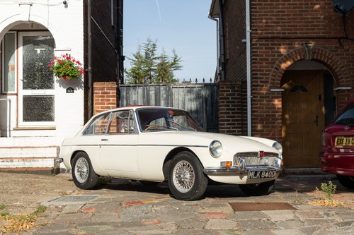 1966 MG MGB GT For Sale (picture 1 of 137)