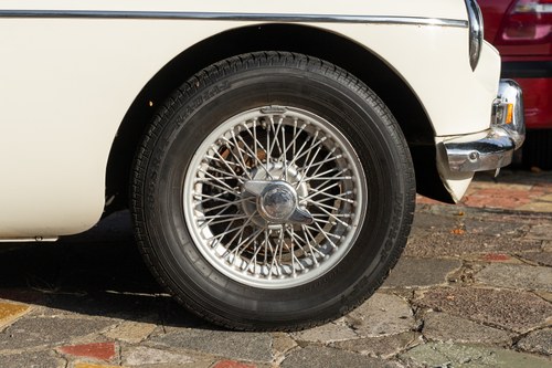 1966 MG MGB GT For Sale (picture 25 of 137)