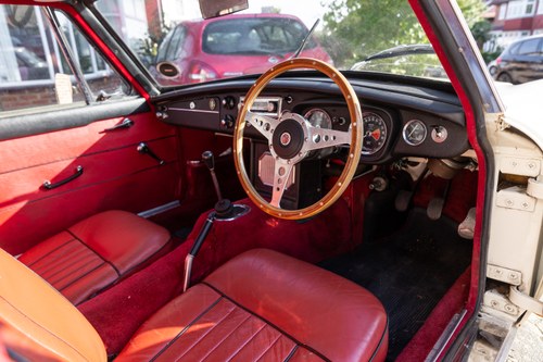 1966 MG MGB GT For Sale (picture 27 of 137)