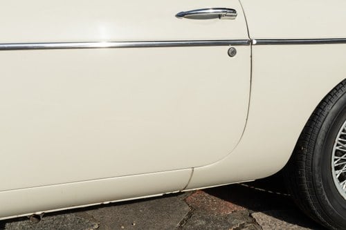 1966 MG MGB GT For Sale (picture 71 of 137)