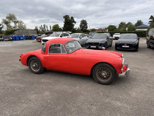 1961 MGA Coupe 1600 LHD For Sale (picture 7 of 89)