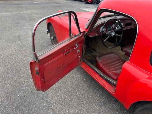 1961 MGA Coupe 1600 LHD For Sale (picture 15 of 89)