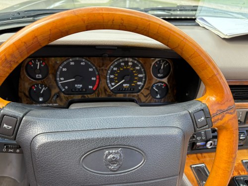 1994 Jaguar XJS 4.0 Convertible zum Verkauf (Bild 33 von 72)