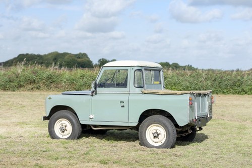 1971 Land Rover Series IIA 88" In vendita (immagine 12 di 135)