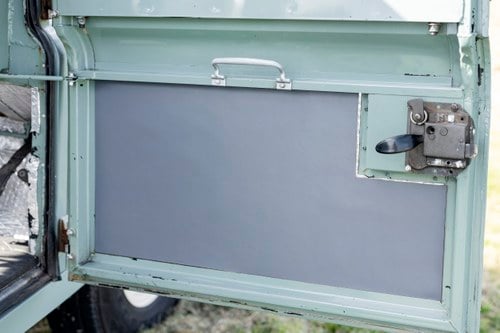 1971 Land Rover Series IIA 88" In vendita (immagine 26 di 135)