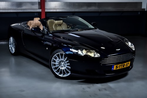 2007 Aston Martin DB9 Volante Convertible 5,9L V12 Te koop (foto 9 van 139)