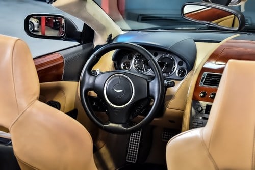 2007 Aston Martin DB9 Volante Convertible 5,9L V12 Te koop (foto 46 van 139)
