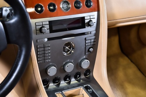 2007 Aston Martin DB9 Volante Convertible 5,9L V12 Te koop (foto 58 van 139)