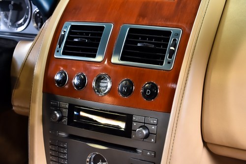 2007 Aston Martin DB9 Volante Convertible 5,9L V12 Te koop (foto 63 van 139)