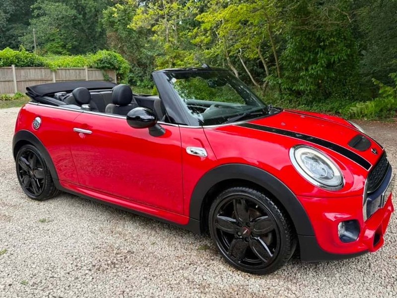 Mini Convertabe 2016 Mini Convertible Red Manual, 6 speed Right Hand Drive in United ...