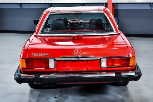 1986 Mercedes-Benz 560SL (R107) In vendita (immagine 36 di 102)