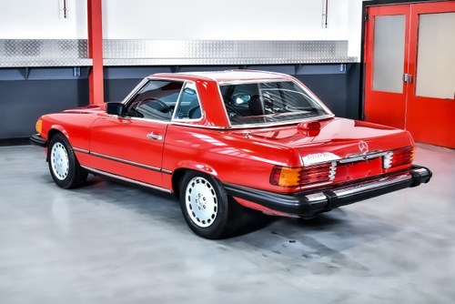 1986 Mercedes-Benz 560SL (R107) In vendita (immagine 37 di 102)