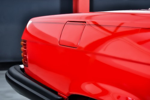 1986 Mercedes-Benz 560SL (R107) In vendita (immagine 68 di 102)