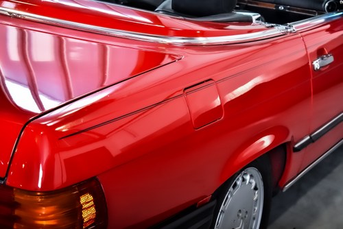 1986 Mercedes-Benz 560SL (R107) In vendita (immagine 84 di 102)