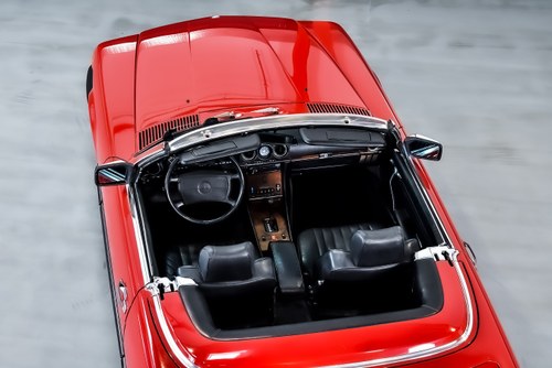 1986 Mercedes-Benz 560SL (R107) In vendita (immagine 86 di 102)