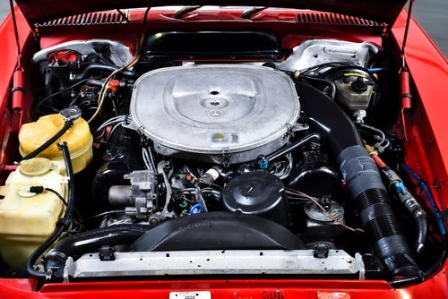 1986 Mercedes-Benz 560SL (R107) In vendita (immagine 92 di 102)