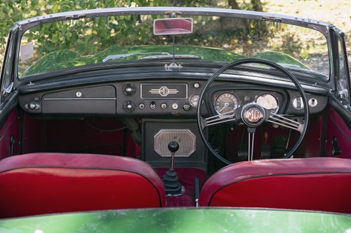 1968 MG MGC Roadster For Sale (picture 33 of 134)